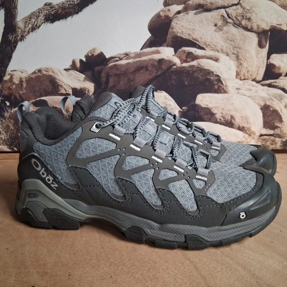 Oboz Sawtooth II Low Hiking Shoes Womens 7 Grey Trail Walking Sneakers 23702